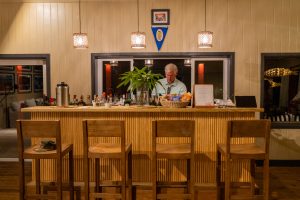 Relax and fishing in Abaco with quality hotels and drinks.